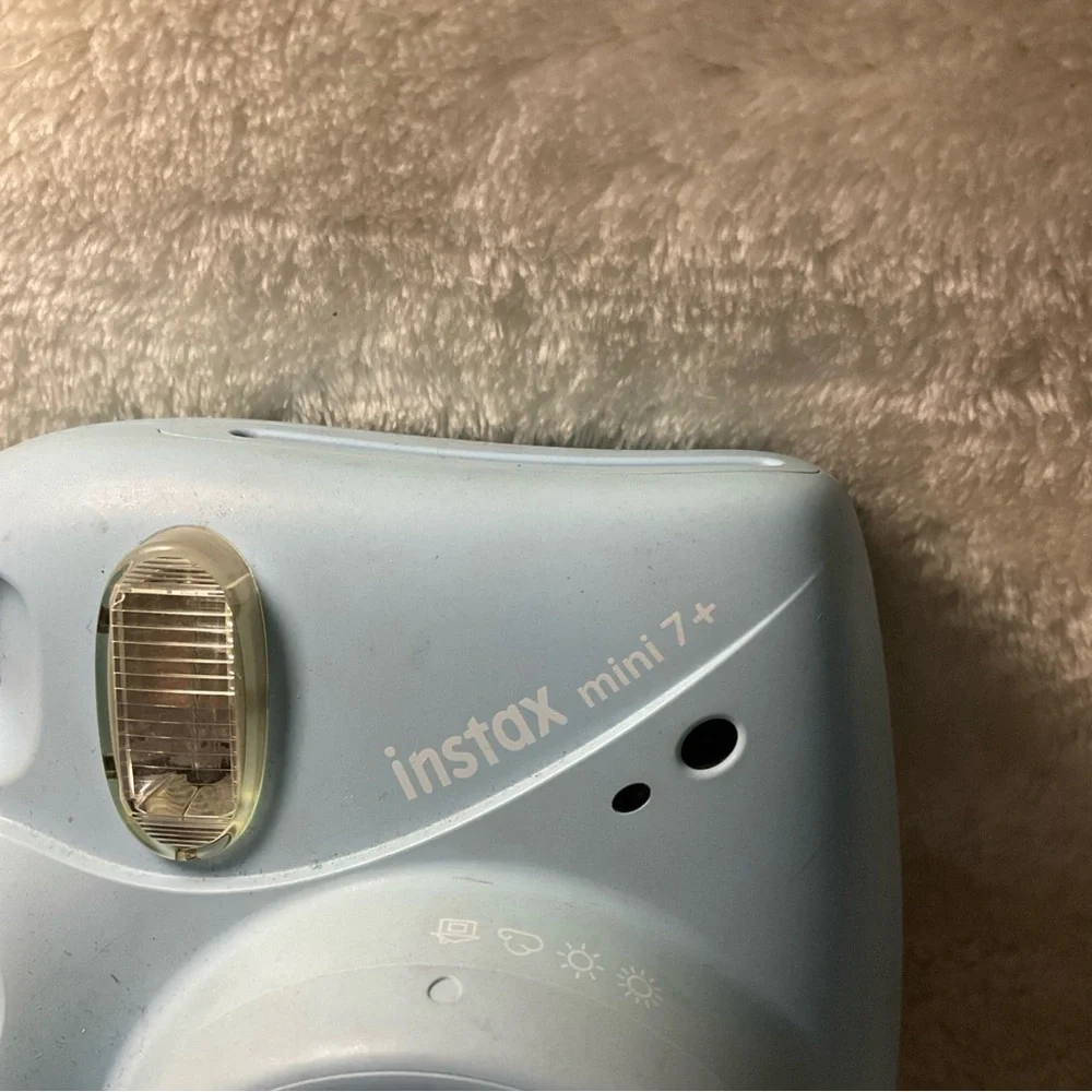 Fujifilm compact instant